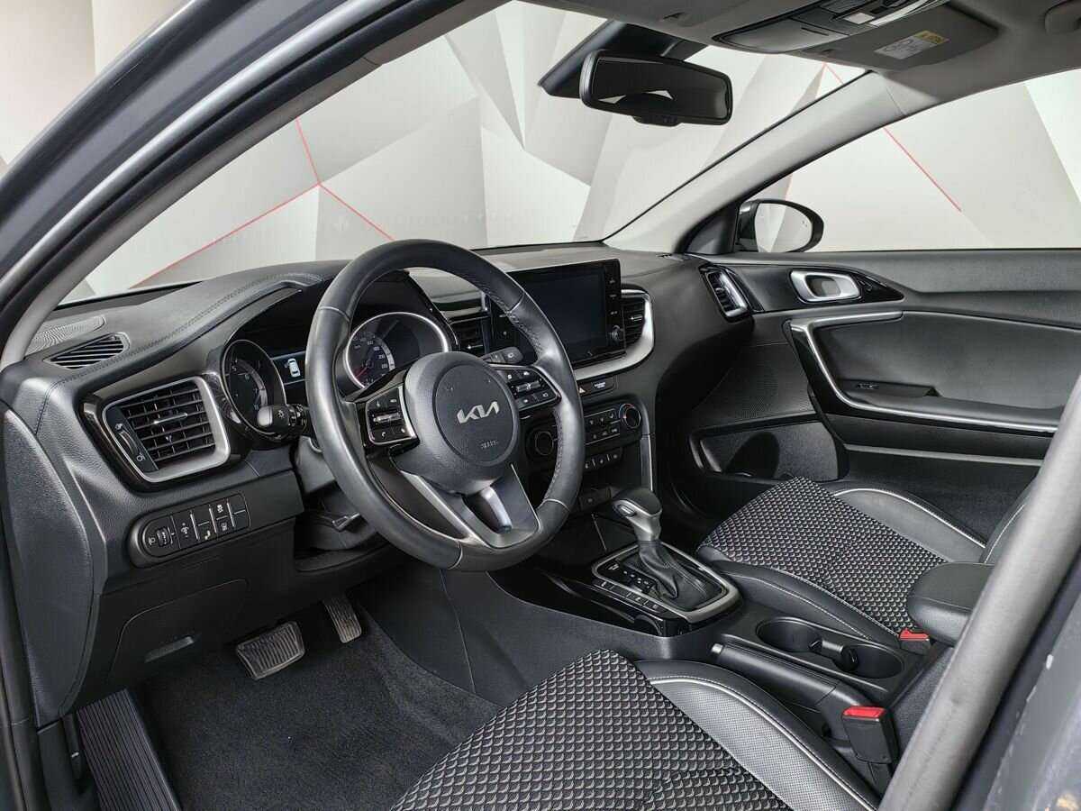 Kia Ceed с пробегом — 2022 год. Фото: #13