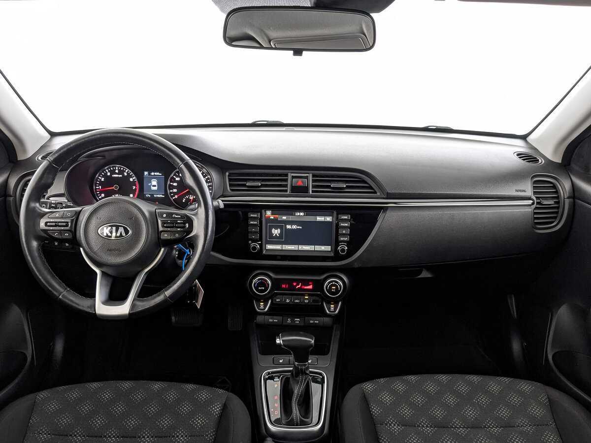 Kia Rio с пробегом — 2018 год. Фото: #11