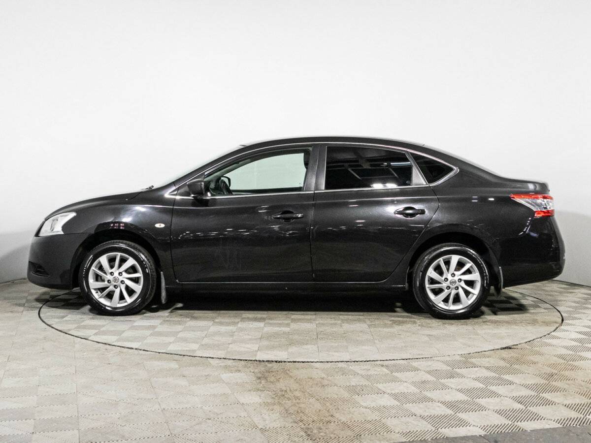 Nissan Sentra с пробегом — 2015 год. Фото: #7