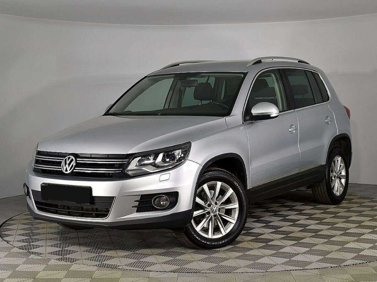 Volkswagen Tiguan с пробегом — 2012 год. Фото: #0