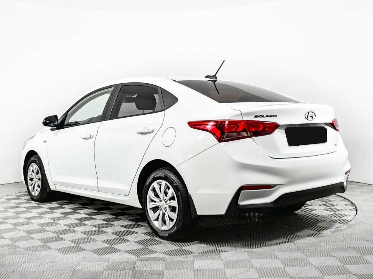 Hyundai Solaris с пробегом — 2017 год. Фото: #5
