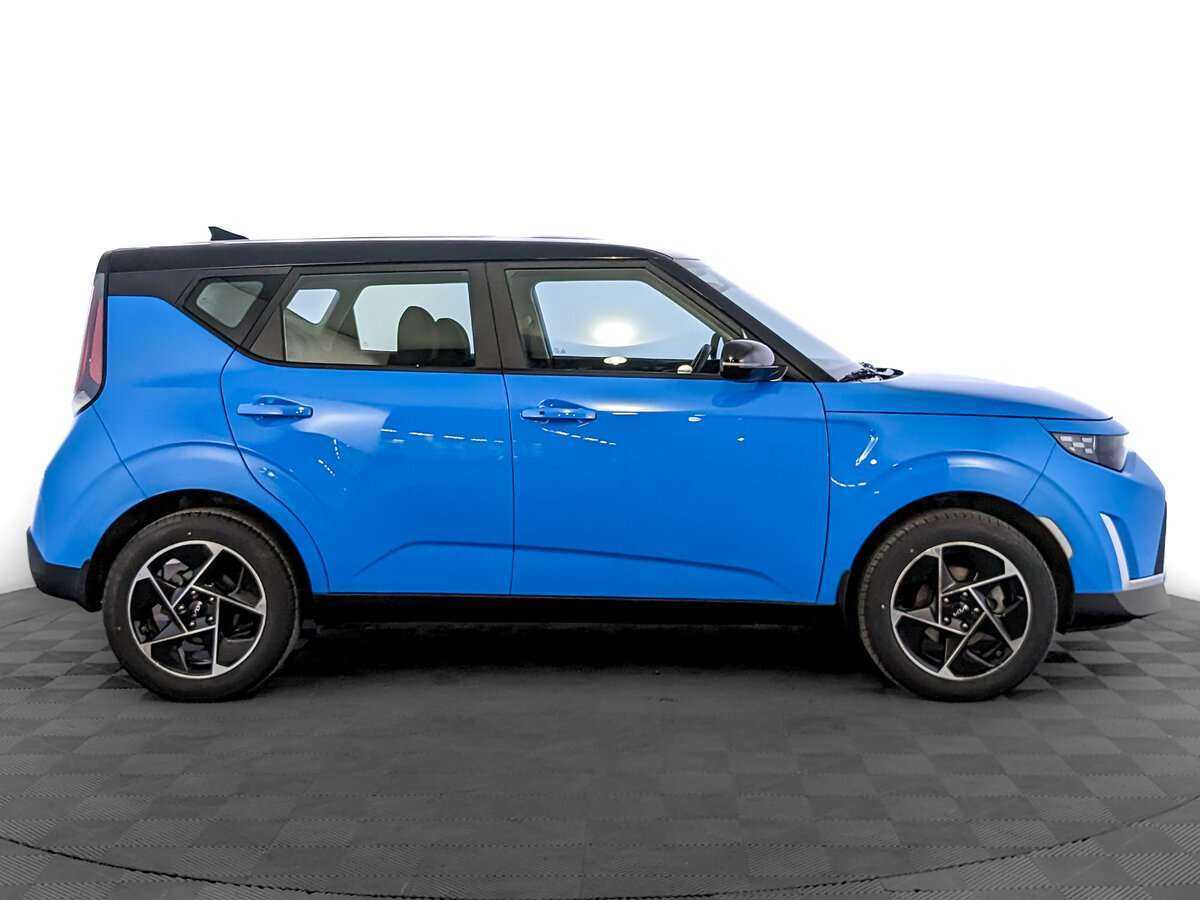 Kia Soul с пробегом — 2023 год. Фото: #3