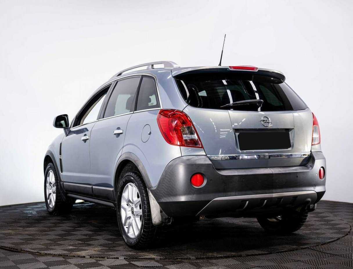 Opel Antara с пробегом — 2013 год. Фото: #3