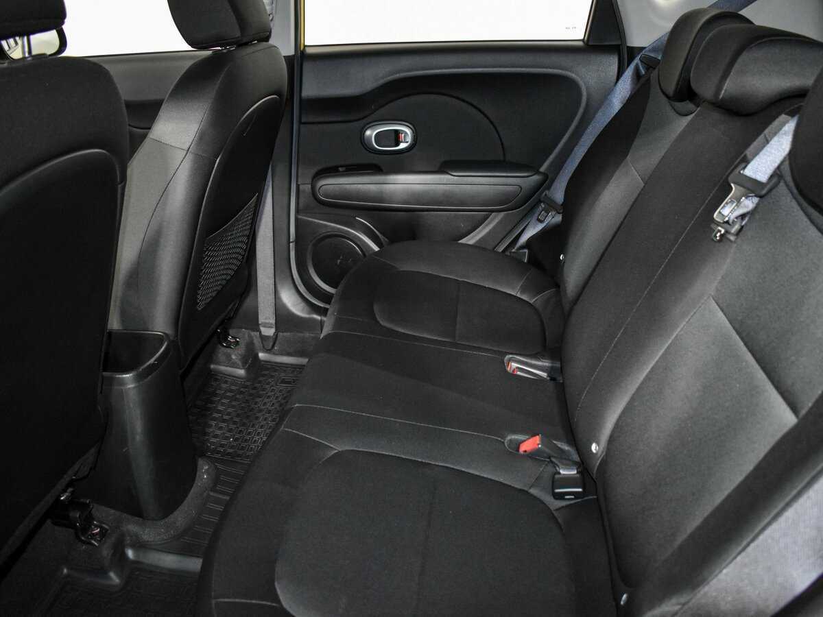 Kia Soul с пробегом — 2015 год. Фото: #10