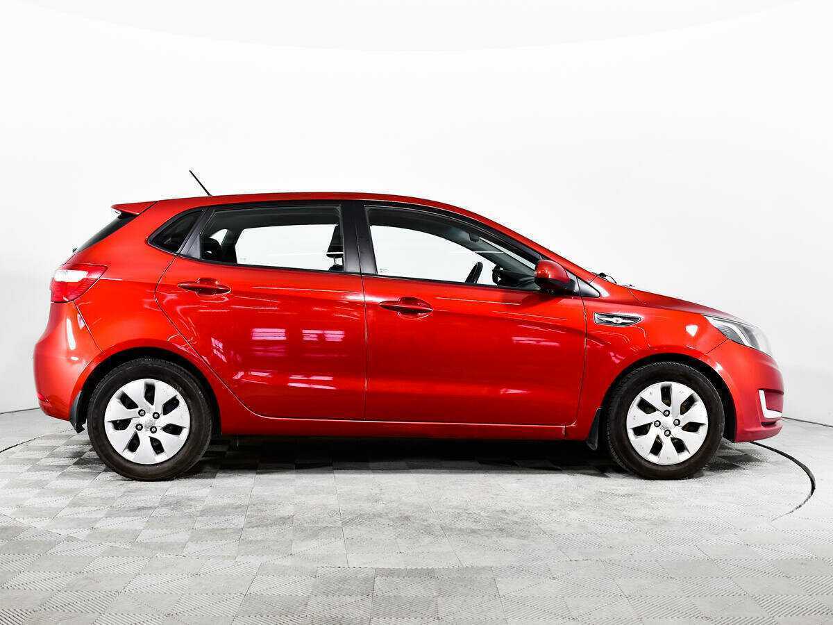 Kia Rio с пробегом — 2013 год. Фото: #3