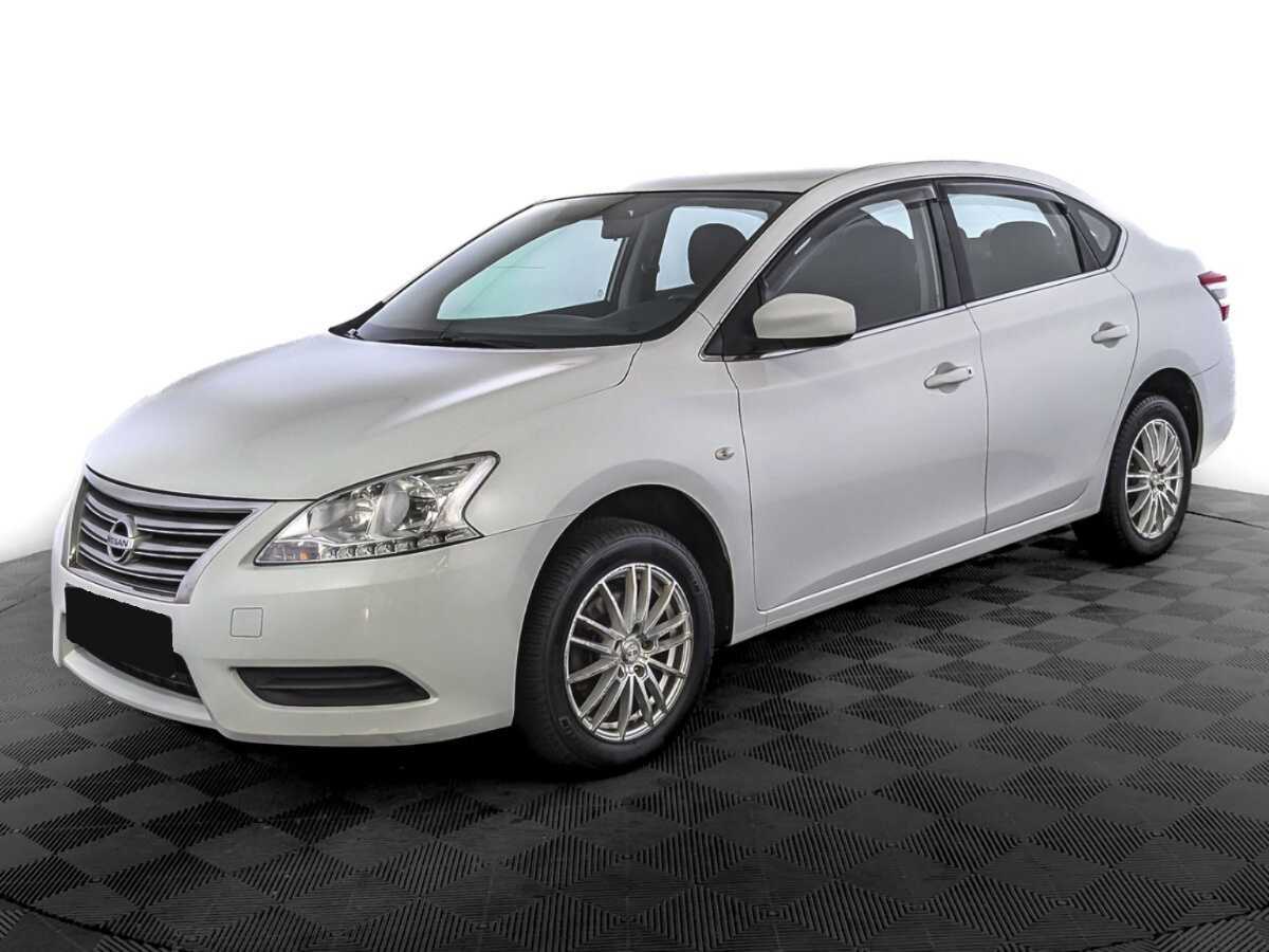 Nissan Sentra с пробегом — 2015 год. Фото: #0