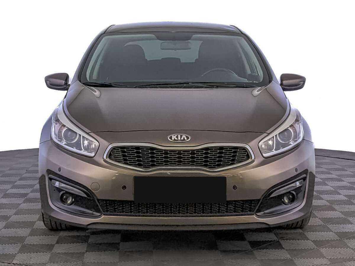 Kia Ceed с пробегом — 2017 год. Фото: #1