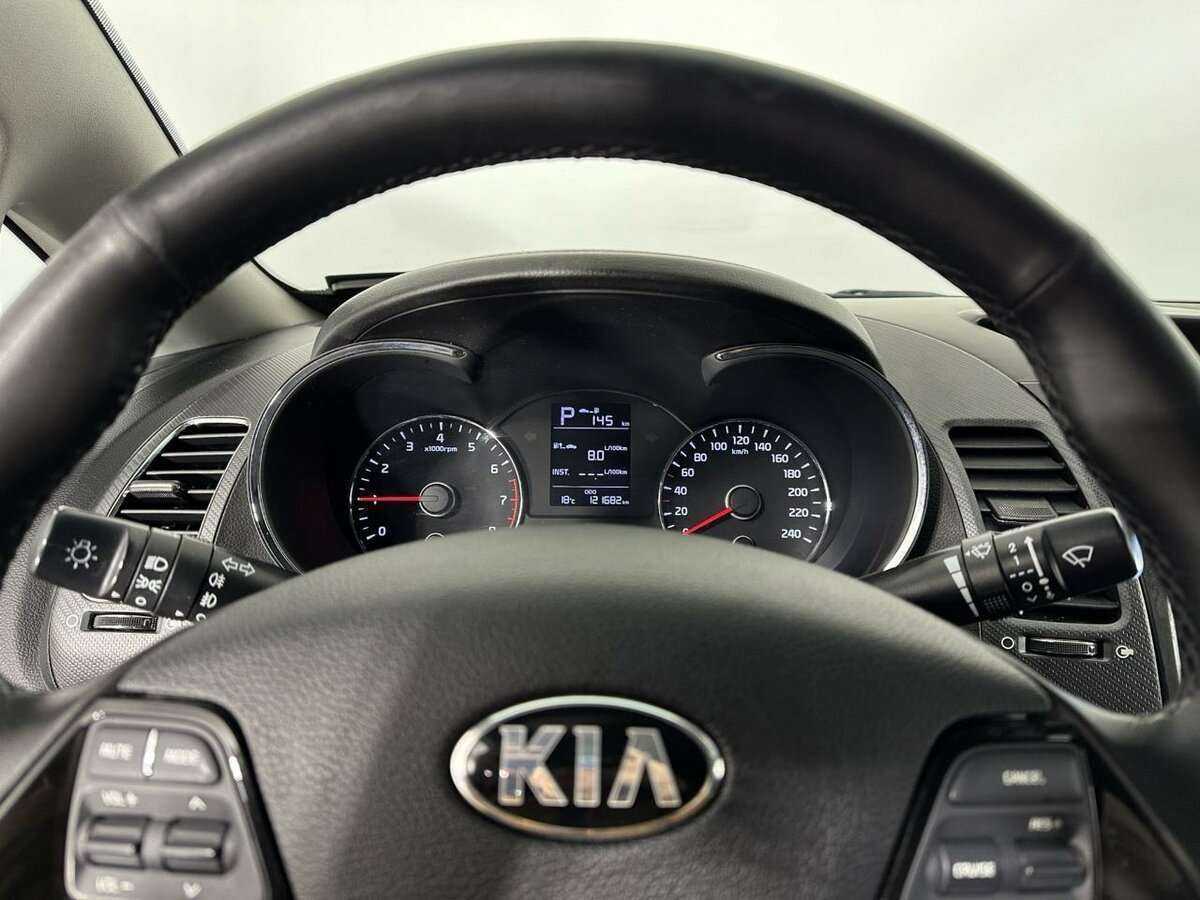 Kia Cerato с пробегом — 2019 год. Фото: #10