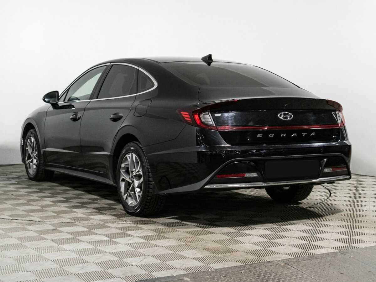 Hyundai Sonata с пробегом — 2020 год. Фото: #6