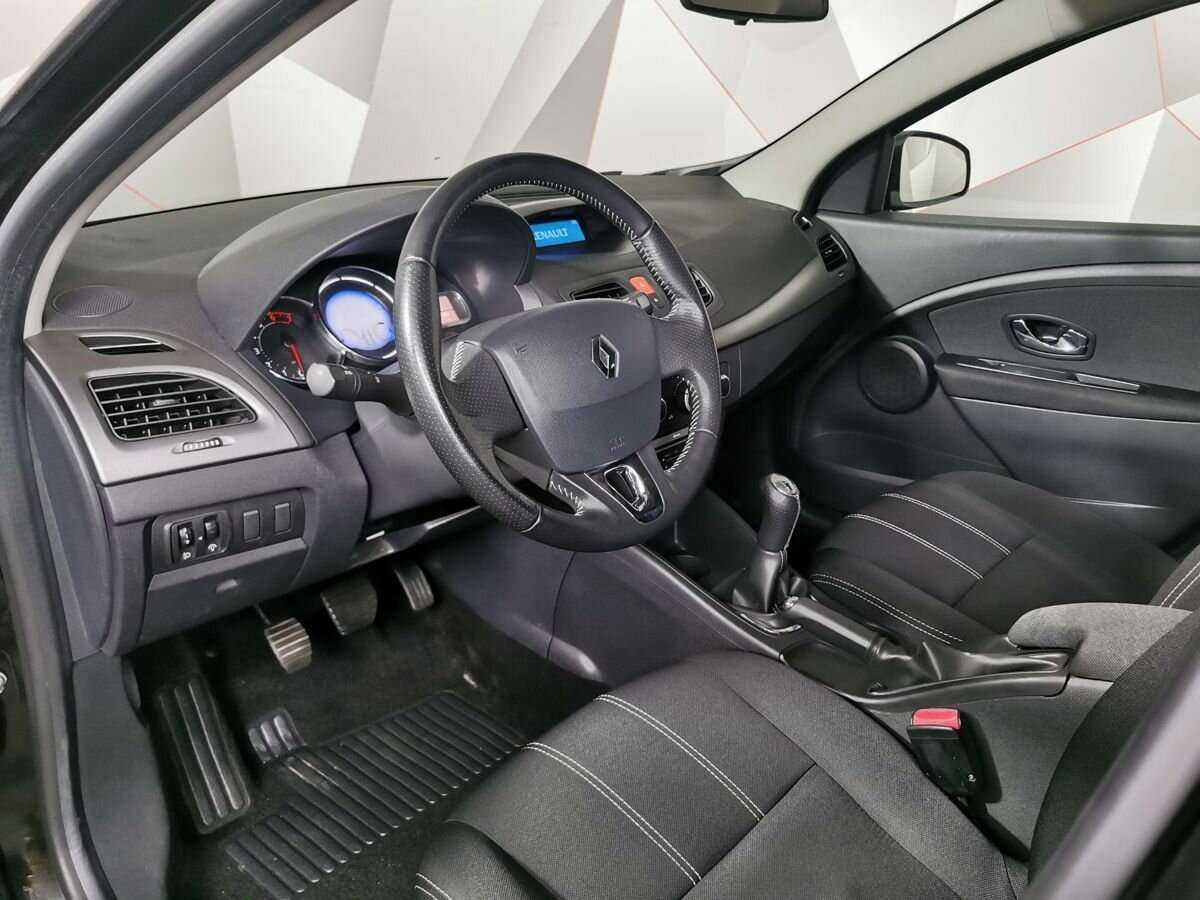 Renault Megane с пробегом — 2014 год. Фото: #13