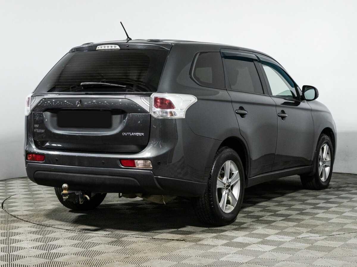 Mitsubishi Outlander с пробегом — 2013 год. Фото: #4