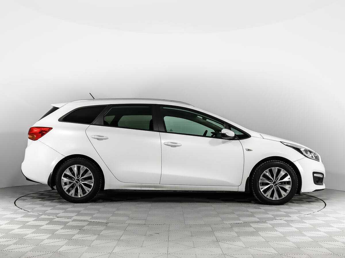 Kia Ceed с пробегом — 2016 год. Фото: #3