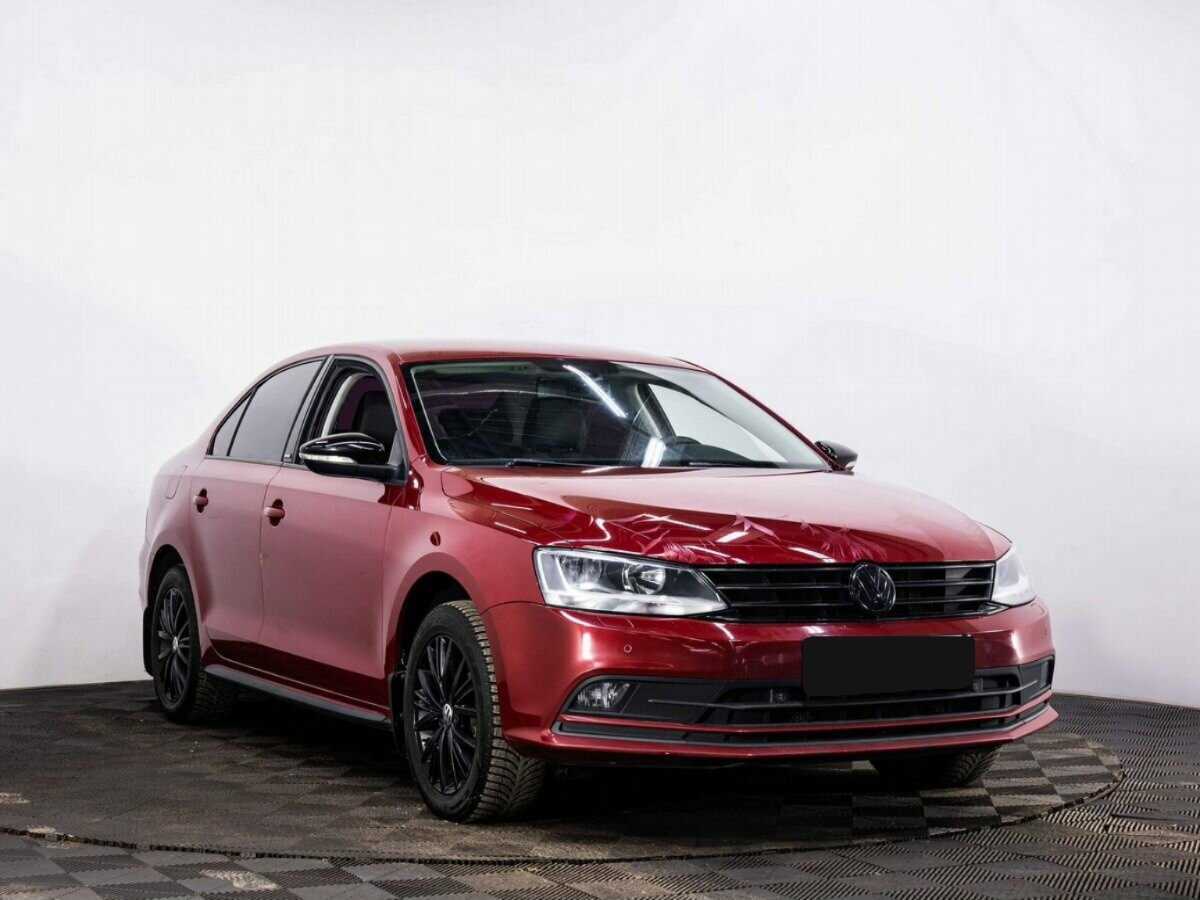 Volkswagen Jetta с пробегом — 2016 год. Фото: #2