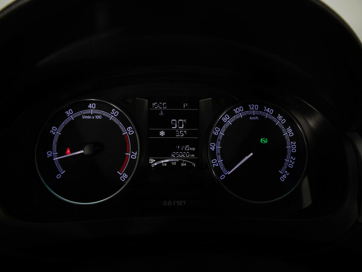 Skoda Rapid с пробегом — 2019 год. Фото: #8