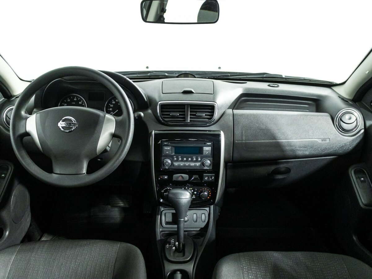 Nissan Terrano с пробегом — 2014 год. Фото: #12