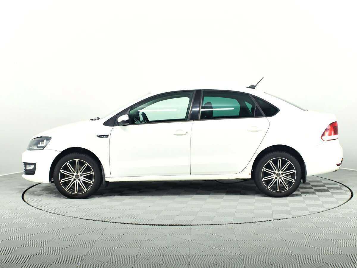 Volkswagen Polo с пробегом — 2018 год. Фото: #7