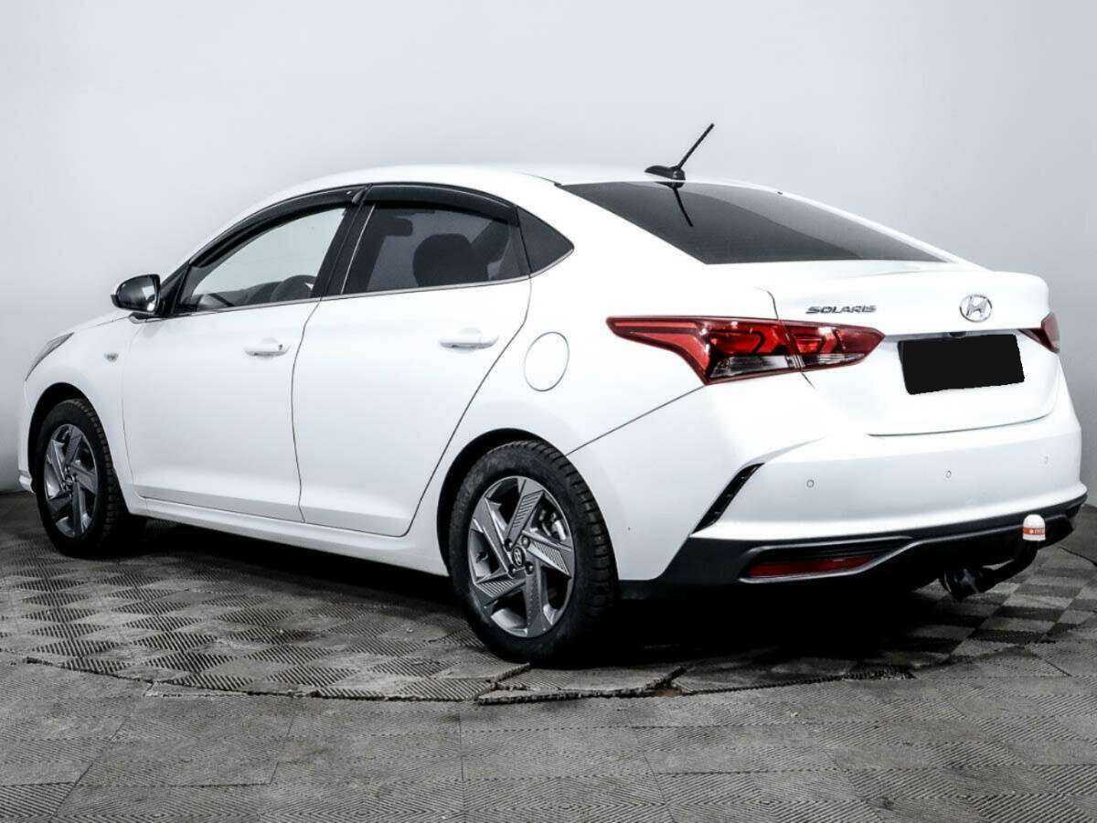 Hyundai Solaris с пробегом — 2021 год. Фото: #3
