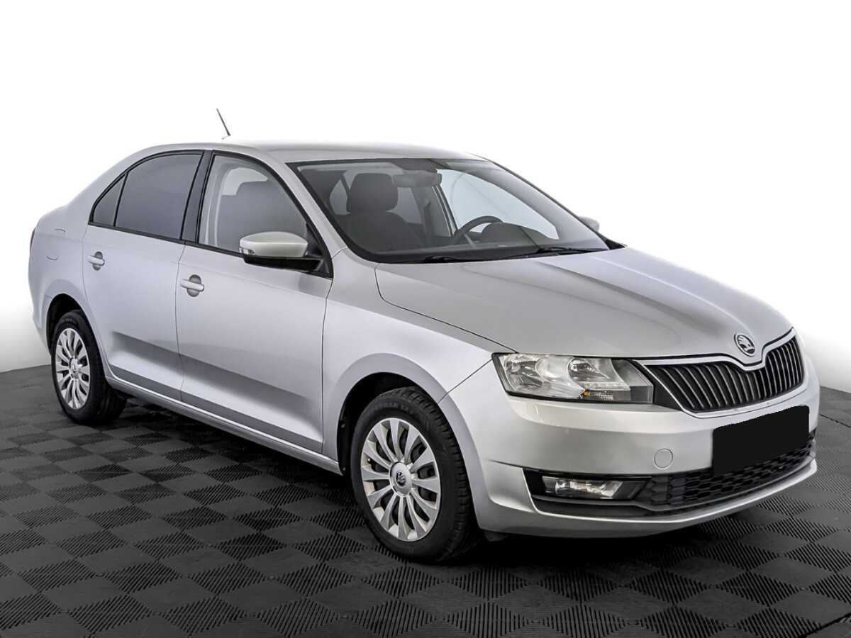 Skoda Rapid с пробегом — 2018 год. Фото: #2