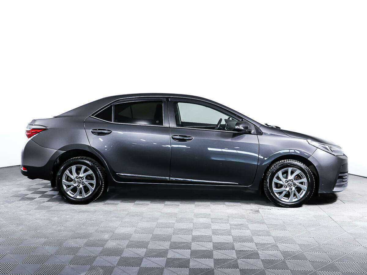 Toyota Corolla с пробегом — 2016 год. Фото: #3