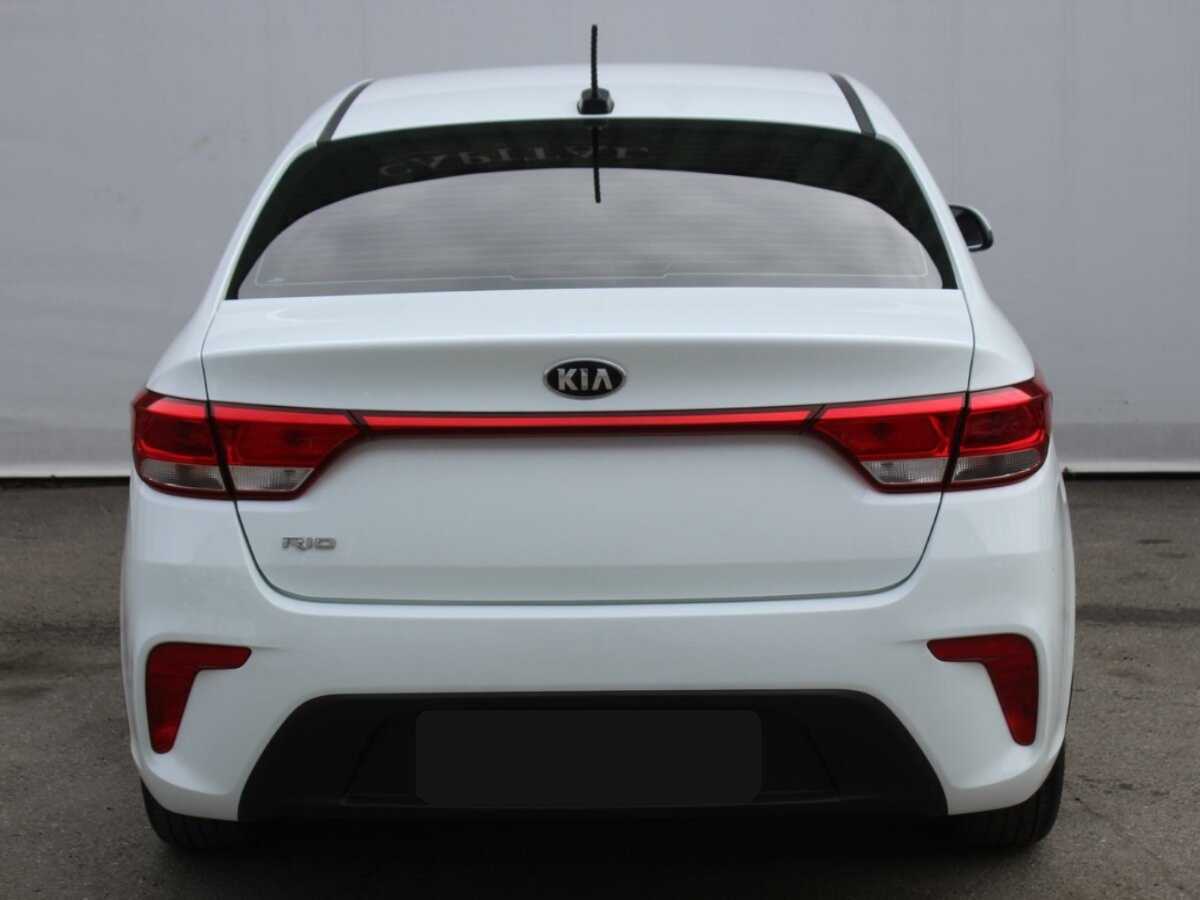 Kia Rio с пробегом — 2018 год. Фото: #5