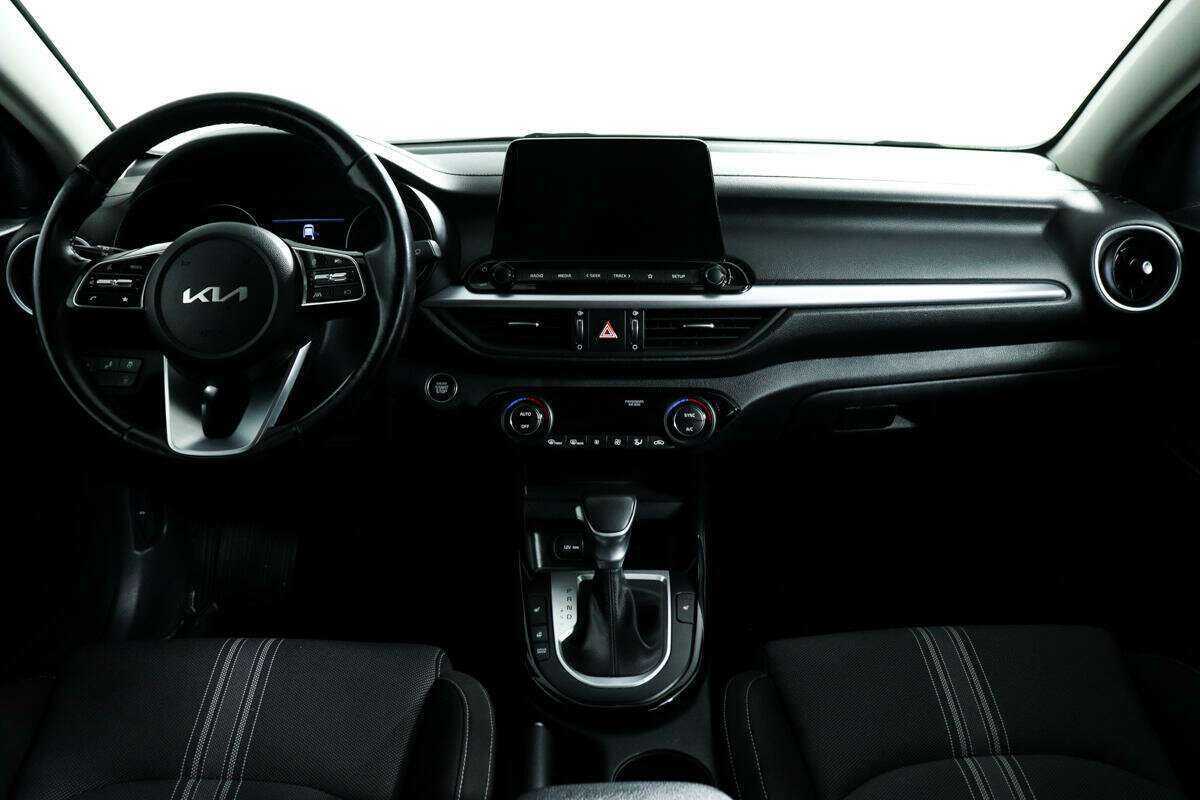 Kia Cerato с пробегом — 2021 год. Фото: #10
