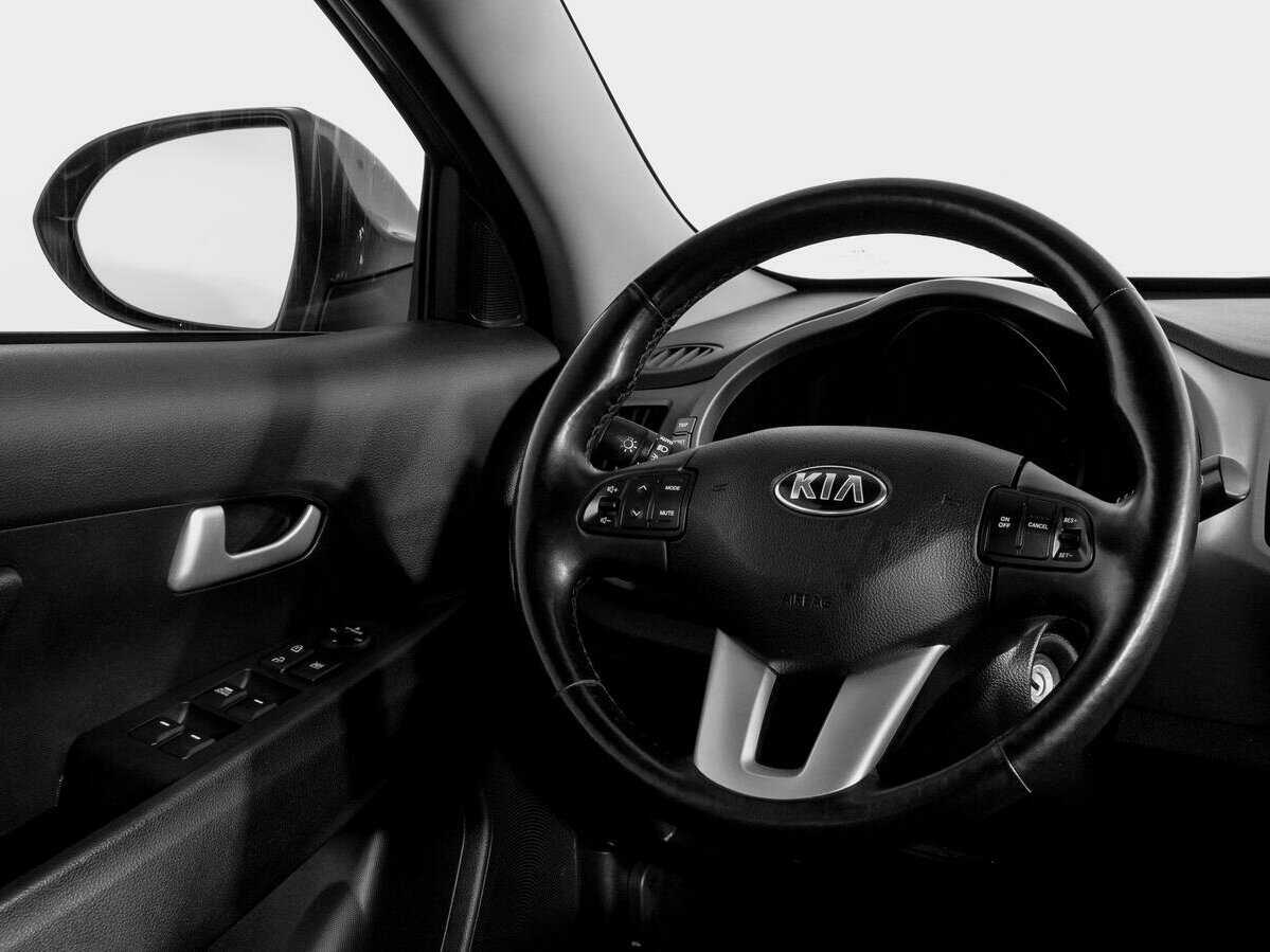 Kia Sportage с пробегом — 2015 год. Фото: #11
