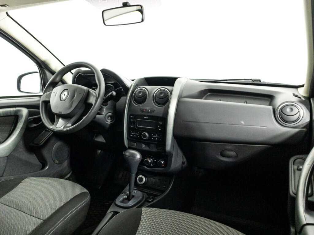 Renault Duster с пробегом — 2017 год. Фото: #8