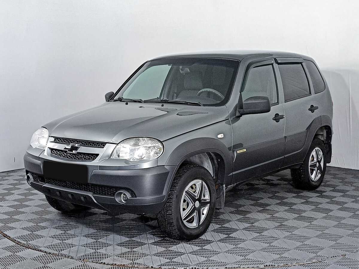 Chevrolet Niva с пробегом — 2017 год. Фото: #0