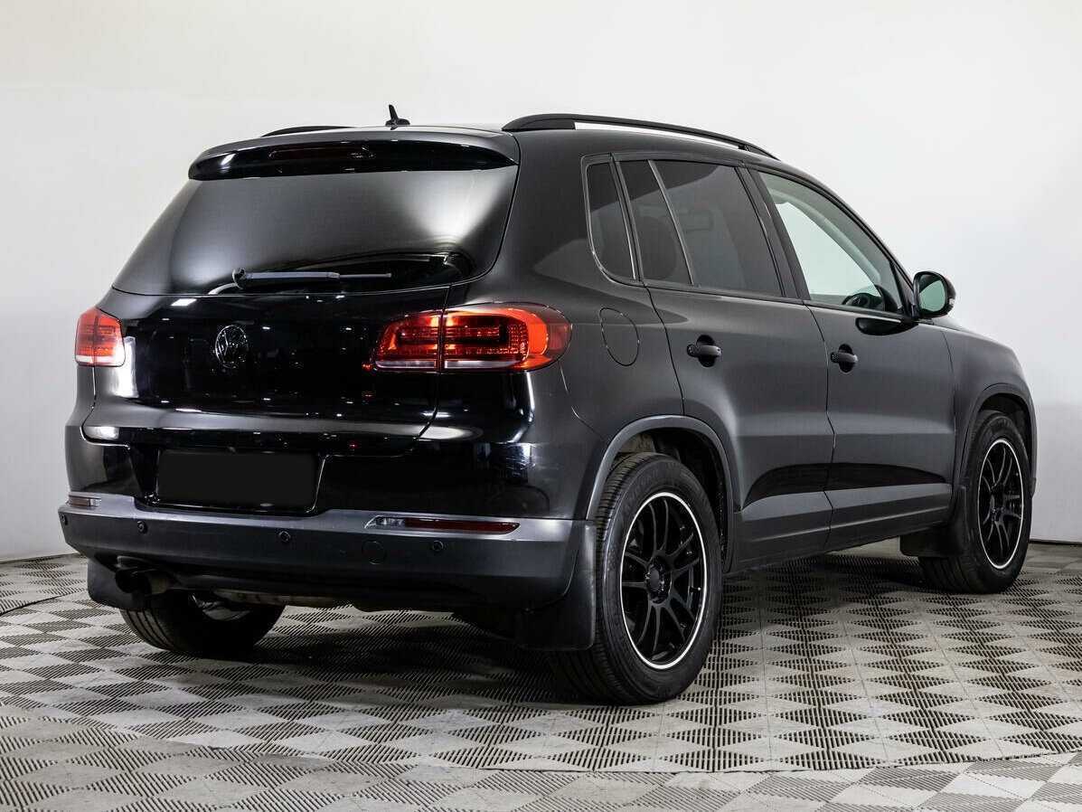 Volkswagen Tiguan с пробегом — 2015 год. Фото: #3