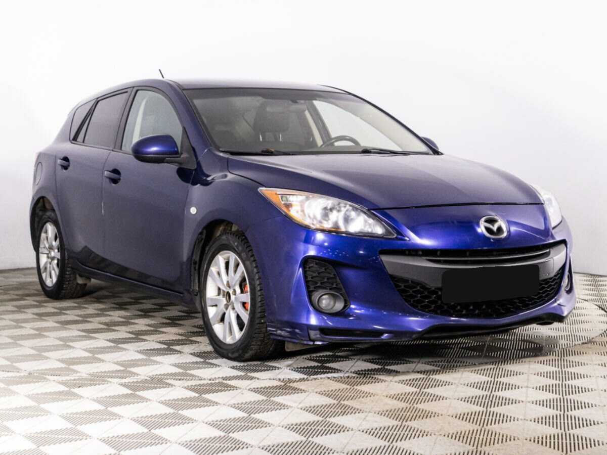 Mazda 3 с пробегом — 2012 год. Фото: #2