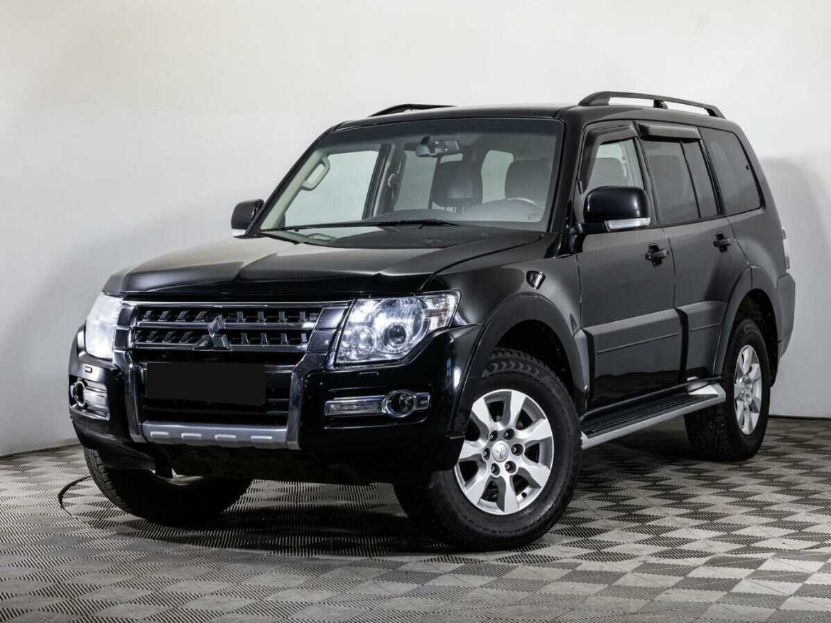 Mitsubishi Pajero с пробегом — 2018 год. Фото: #0