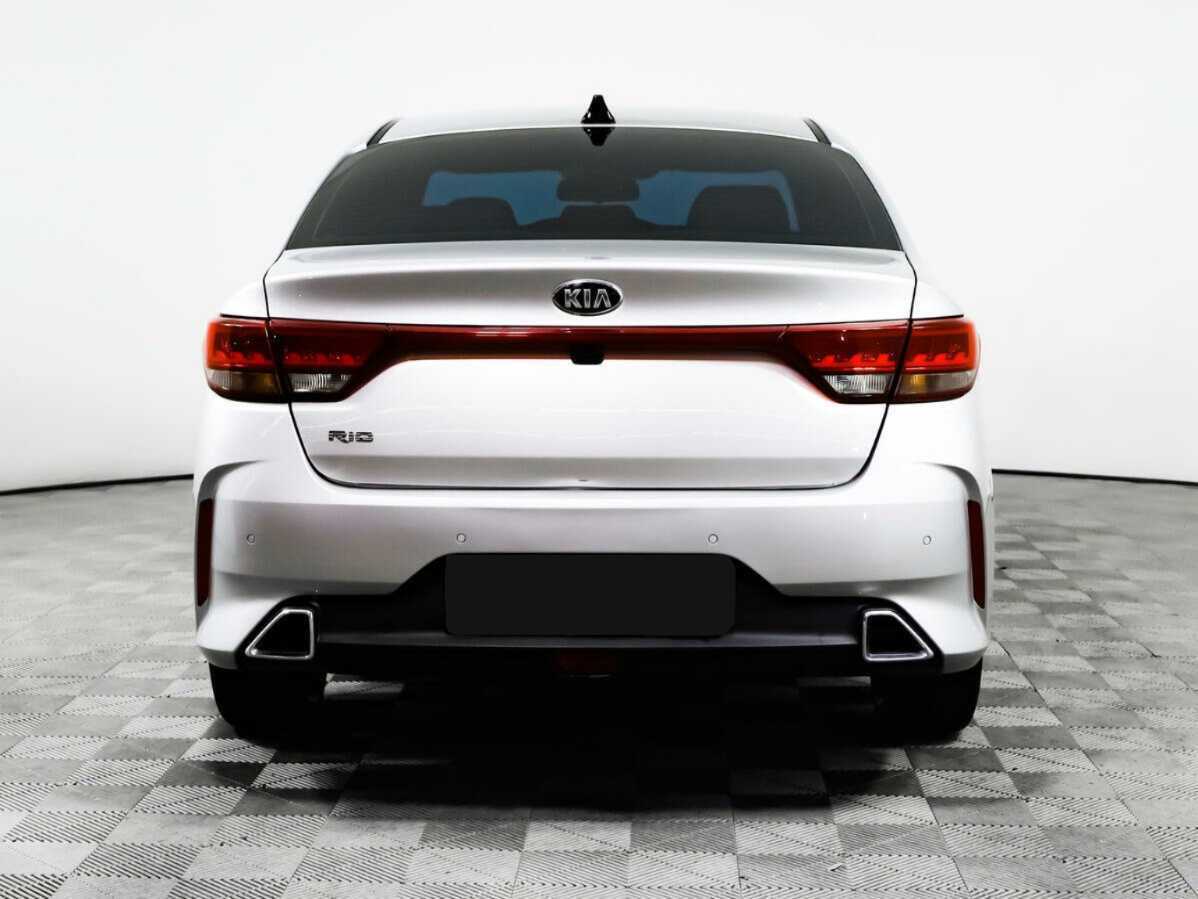 Kia Rio с пробегом — 2021 год. Фото: #5