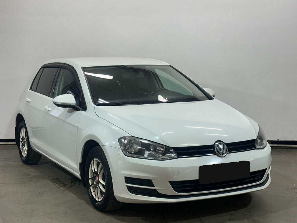 Volkswagen Golf с пробегом — 2013 год. Фото: #2