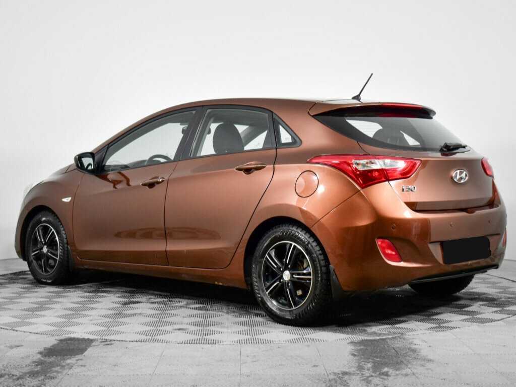 Hyundai i30 с пробегом — 2013 год. Фото: #6