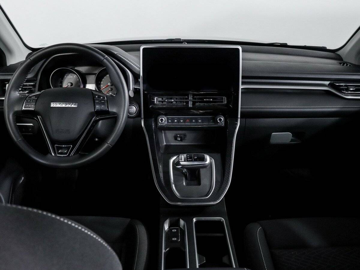 Haval M6 с пробегом — 2024 год. Фото: #9