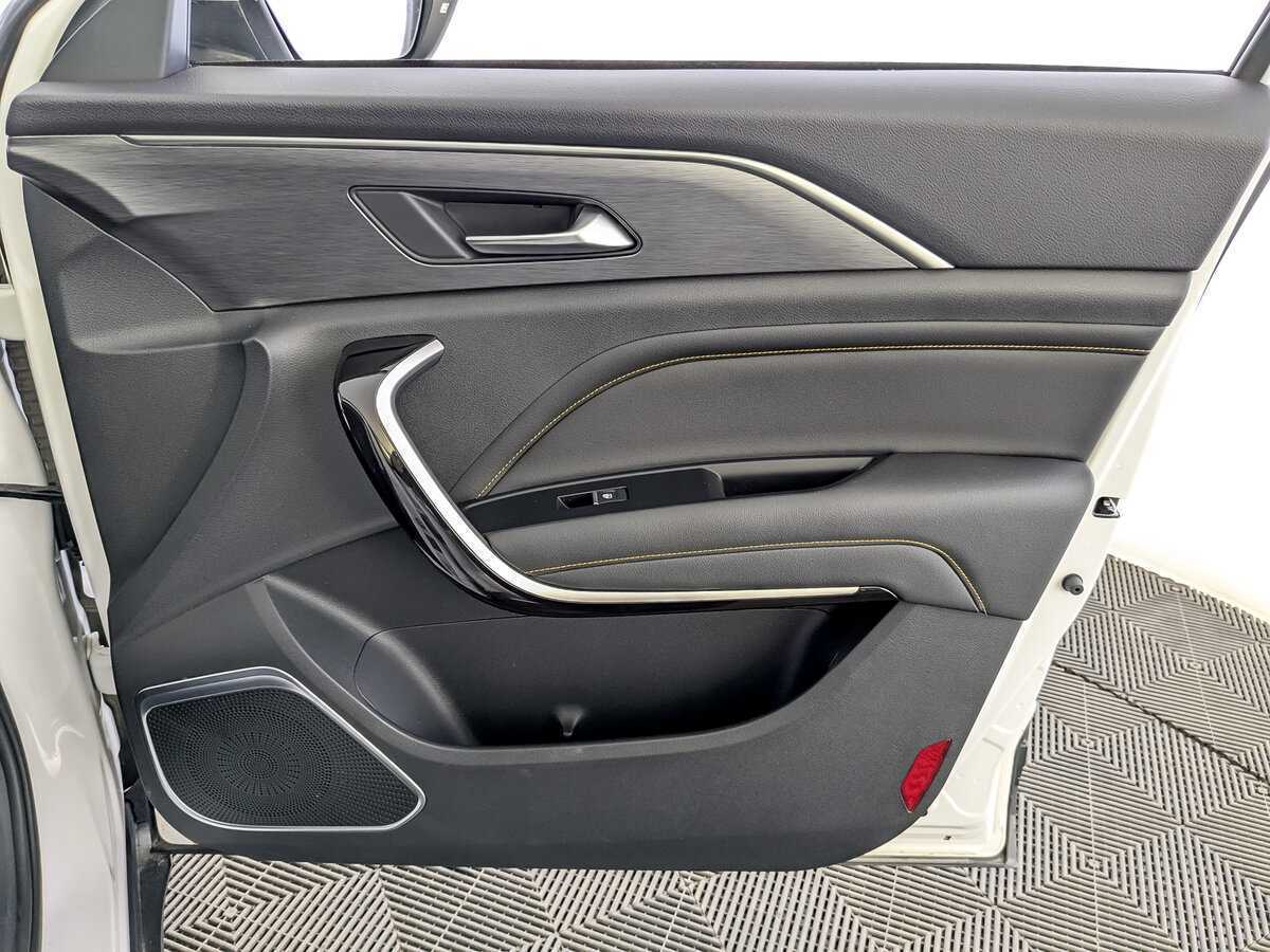 FAW Bestune T77 с пробегом — 2021 год. Фото: #22