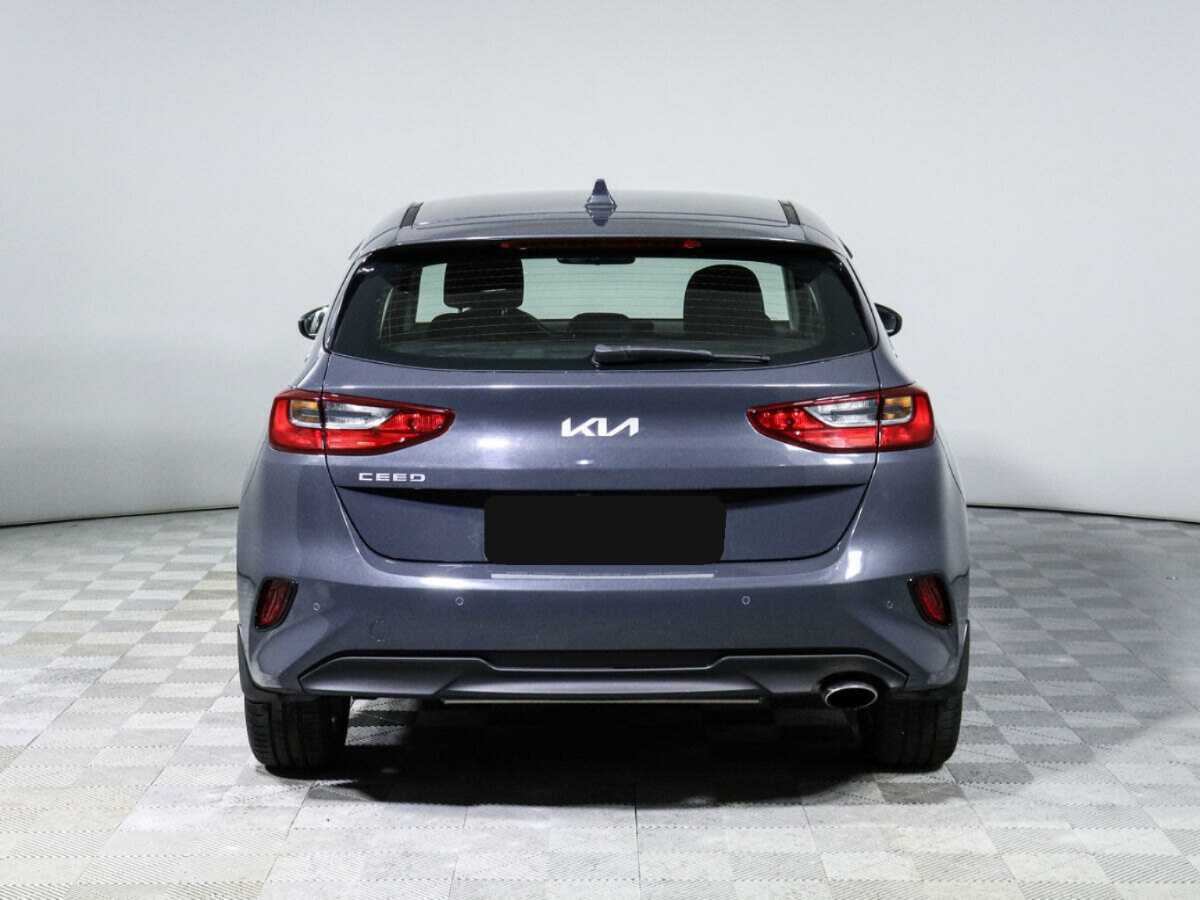 Kia Ceed с пробегом — 2022 год. Фото: #5