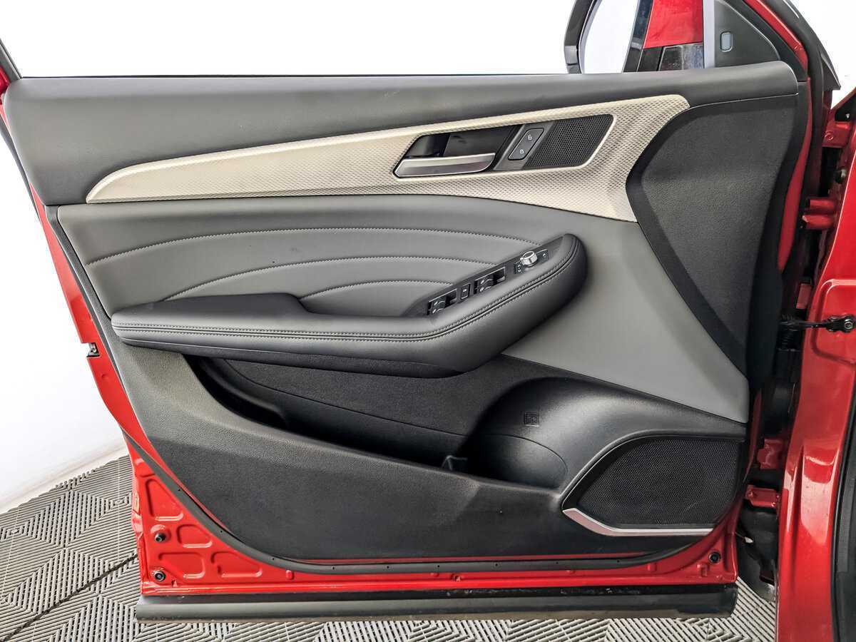 Haval F7 с пробегом — 2023 год. Фото: #18