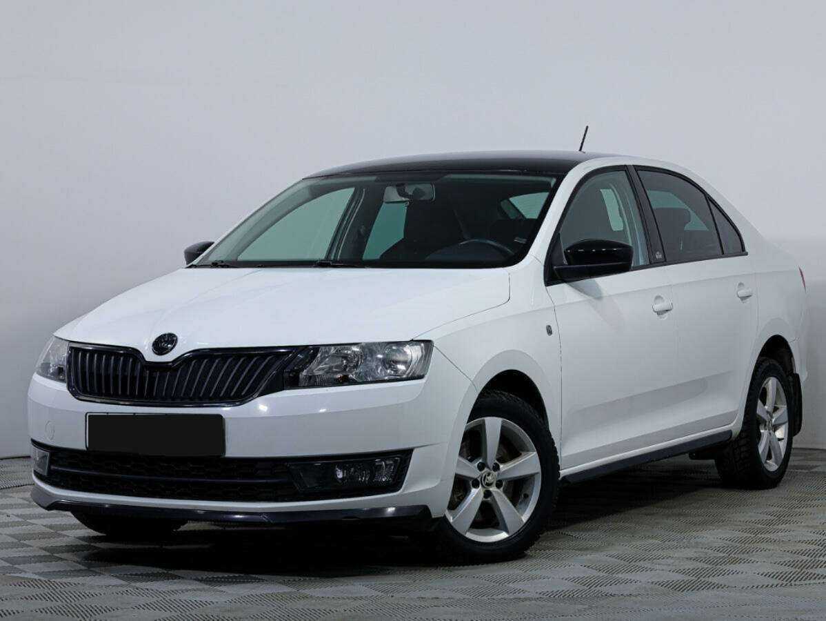 Skoda Rapid с пробегом — 2015 год. Фото: #0