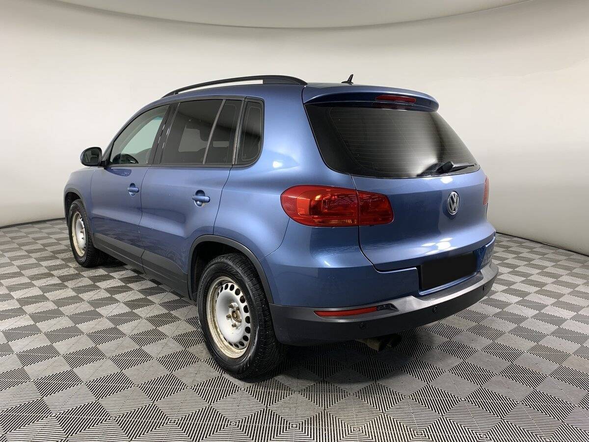 Volkswagen Tiguan с пробегом — 2012 год. Фото: #6