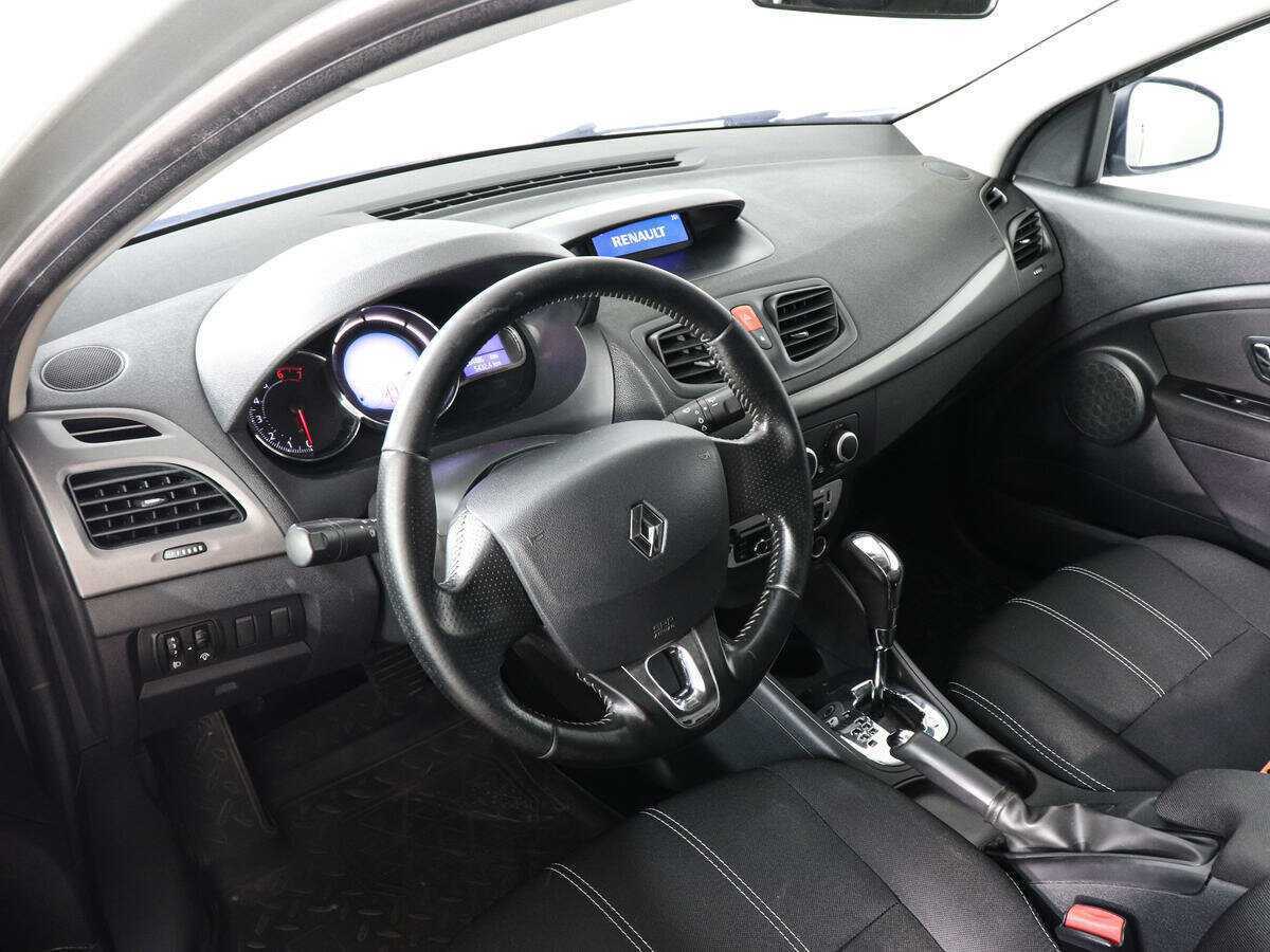 Renault Megane с пробегом — 2015 год. Фото: #4
