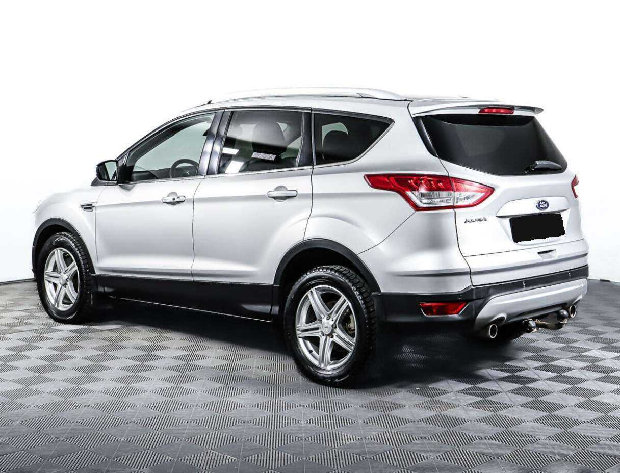 Ford Kuga с пробегом — 2013 год. Фото: #6