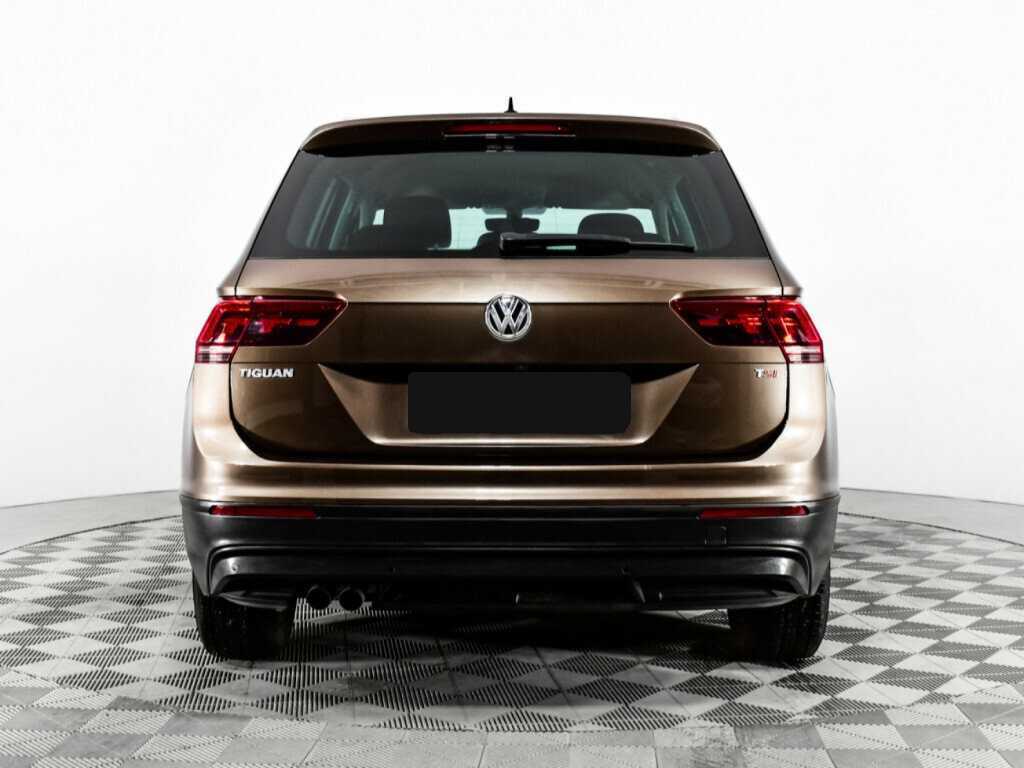 Volkswagen Tiguan с пробегом — 2017 год. Фото: #5