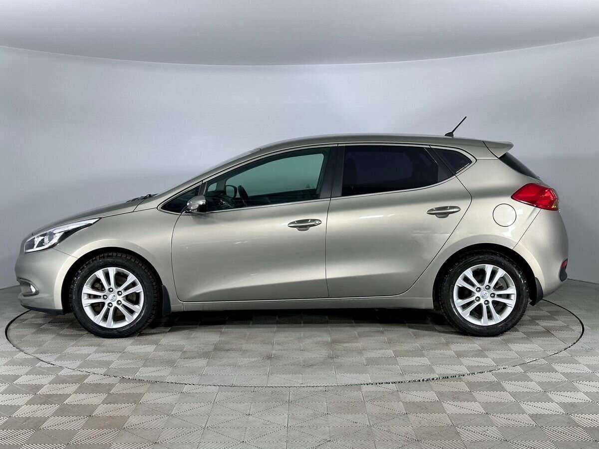 Kia Ceed с пробегом — 2014 год. Фото: #5