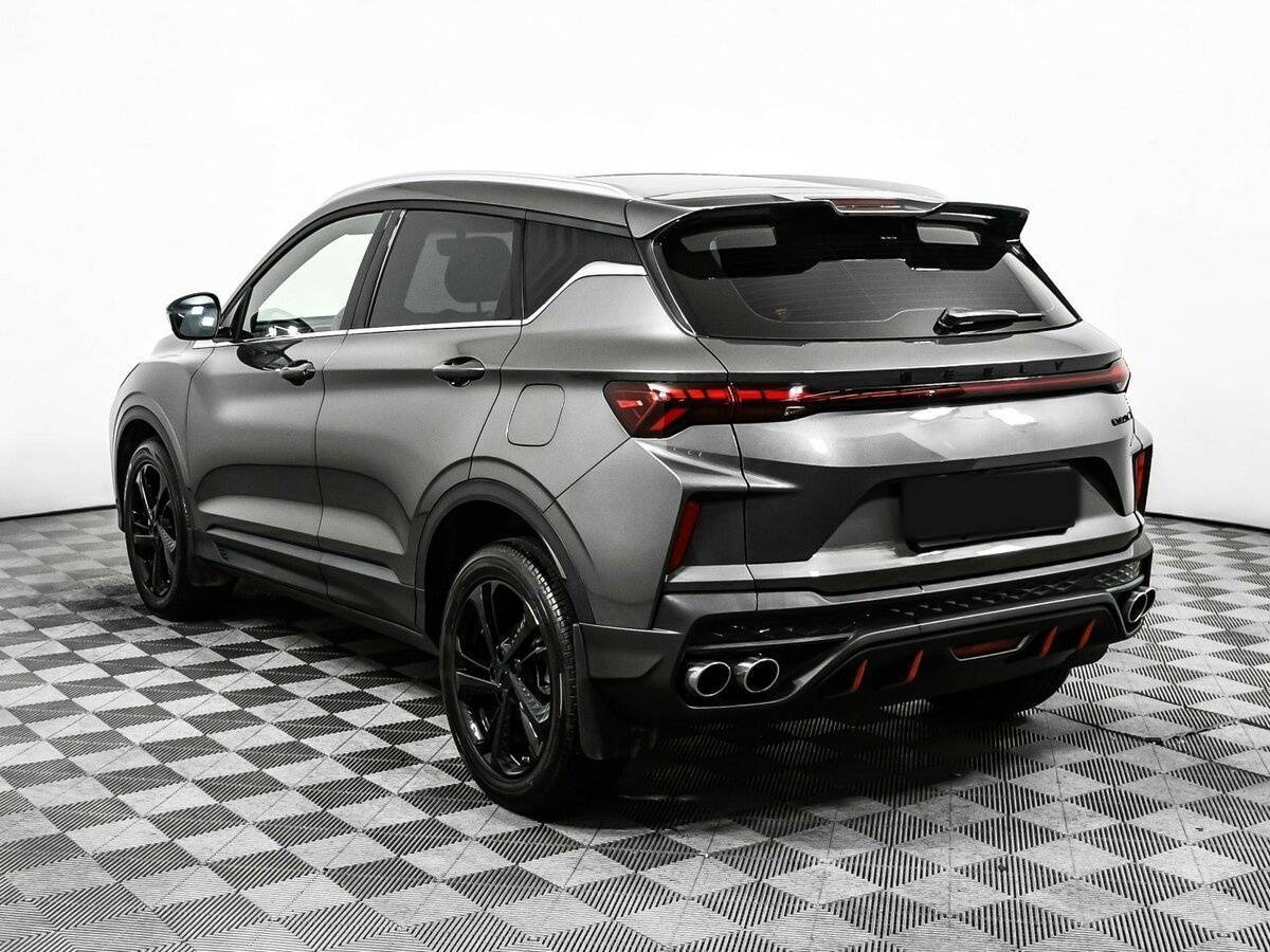 Geely Coolray с пробегом — 2024 год. Фото: #6