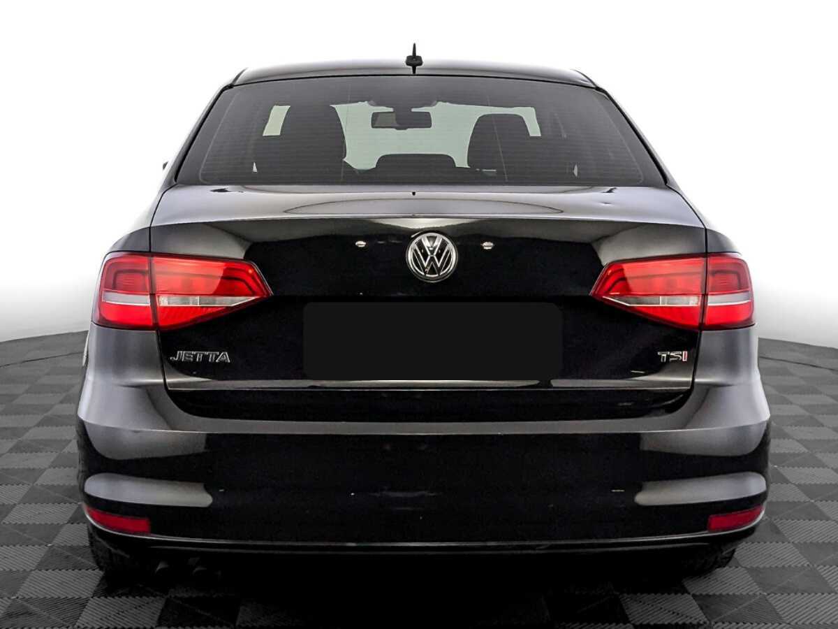 Volkswagen Jetta с пробегом — 2015 год. Фото: #5