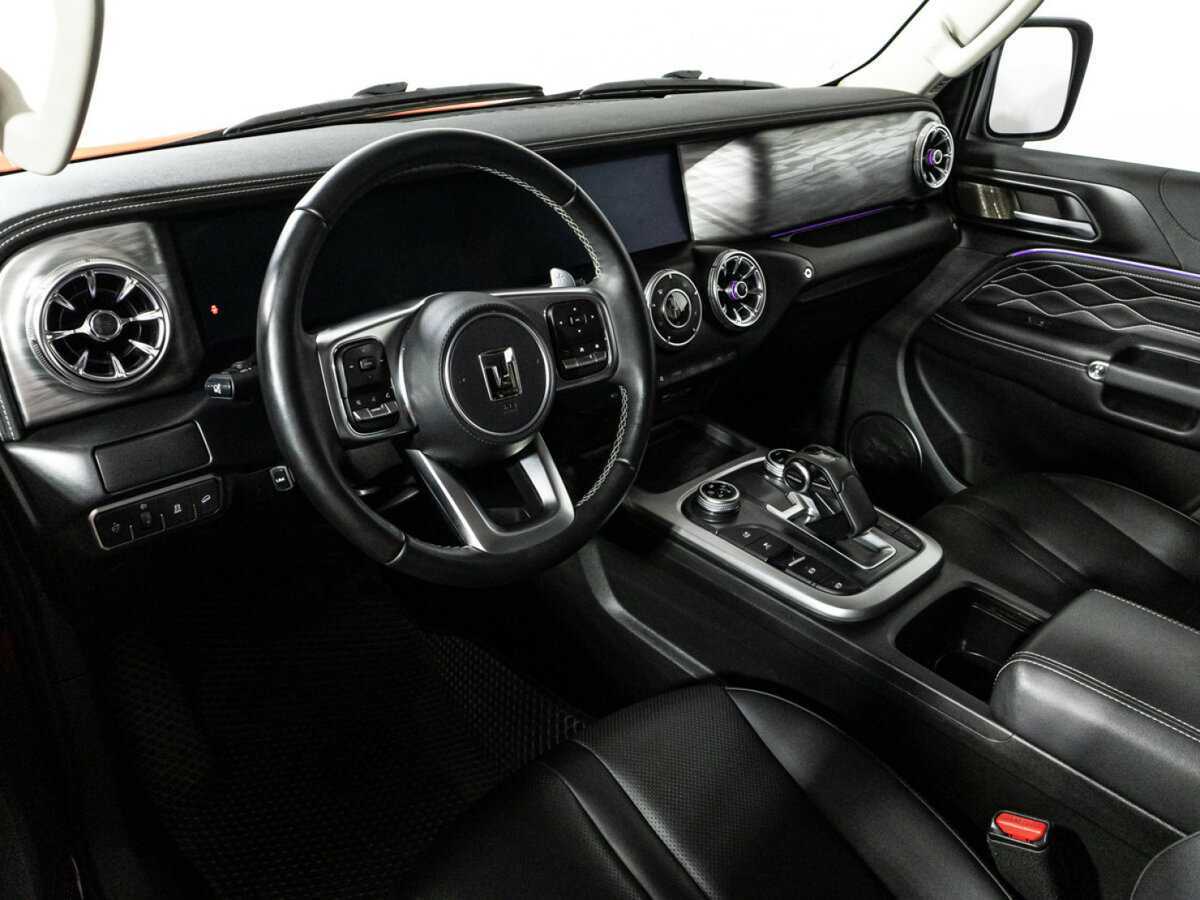 Tank 300 с пробегом — 2022 год. Фото: #10