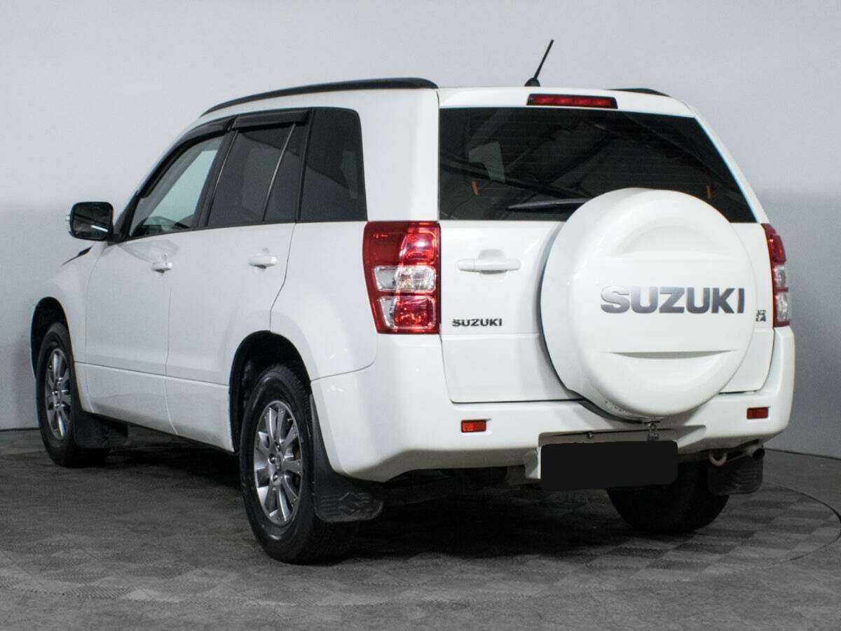 Suzuki Grand Vitara с пробегом — 2012 год. Фото: #5