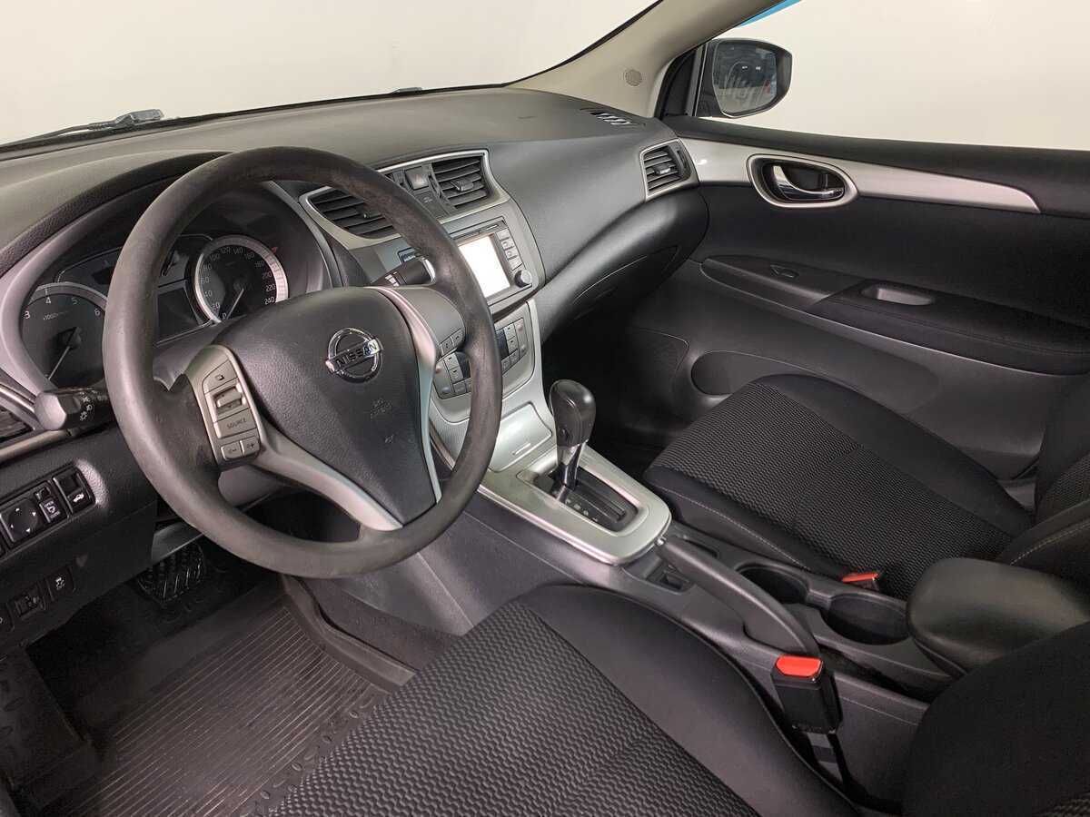 Nissan Sentra с пробегом — 2014 год. Фото: #11