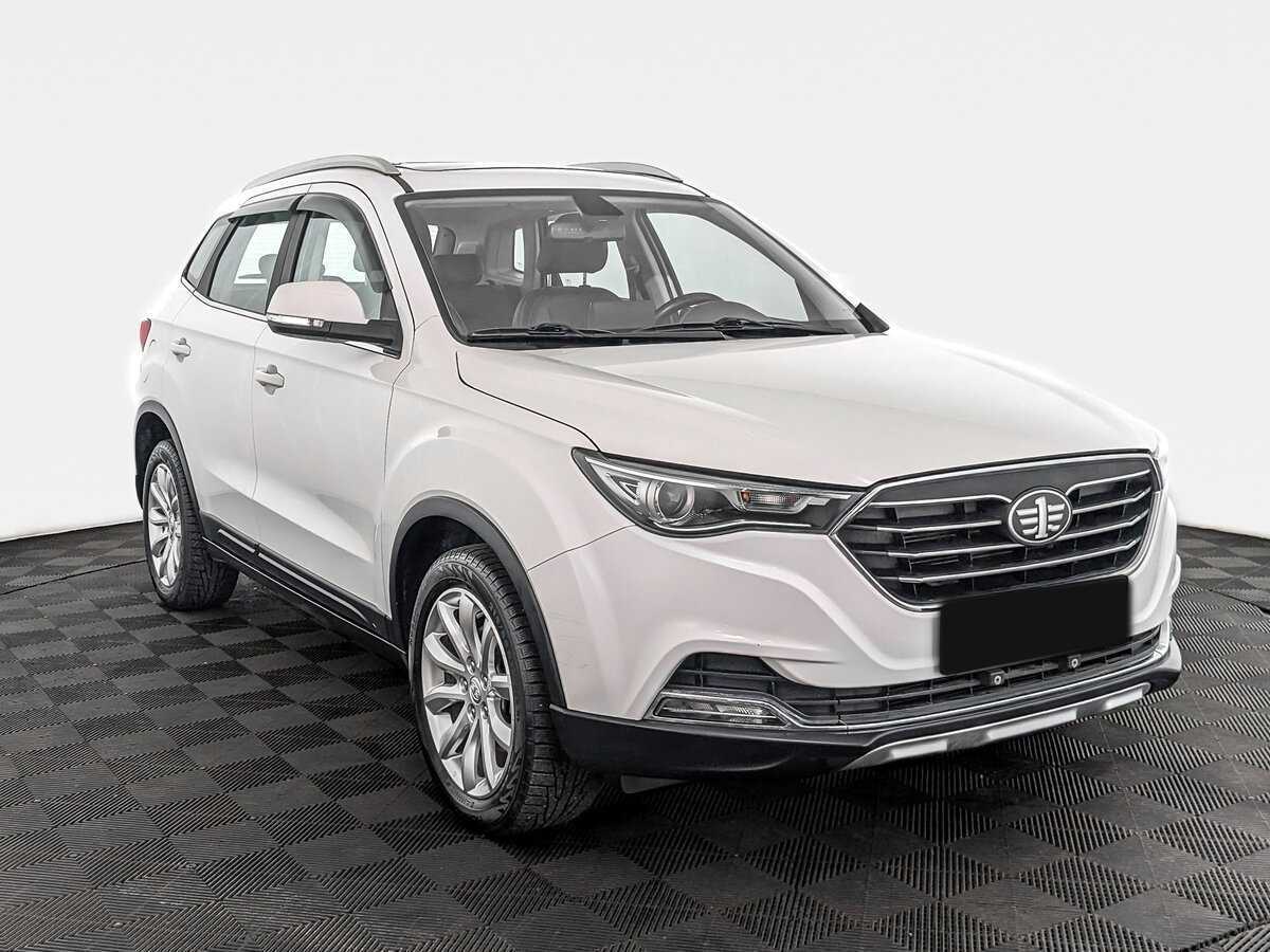FAW Besturn X40 с пробегом — 2020 год. Фото: #2